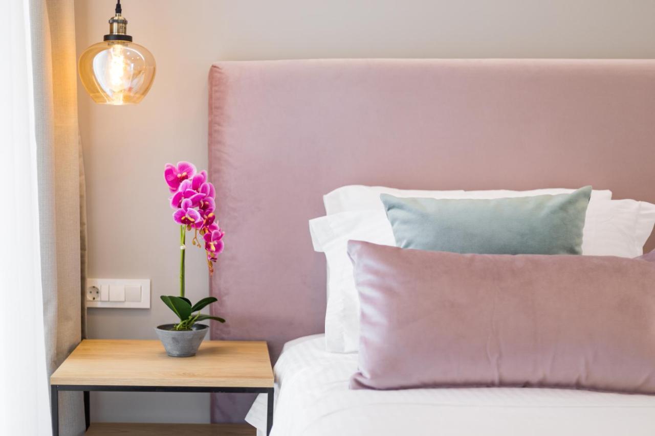 V Luxury Suites Kanali  Ngoại thất bức ảnh