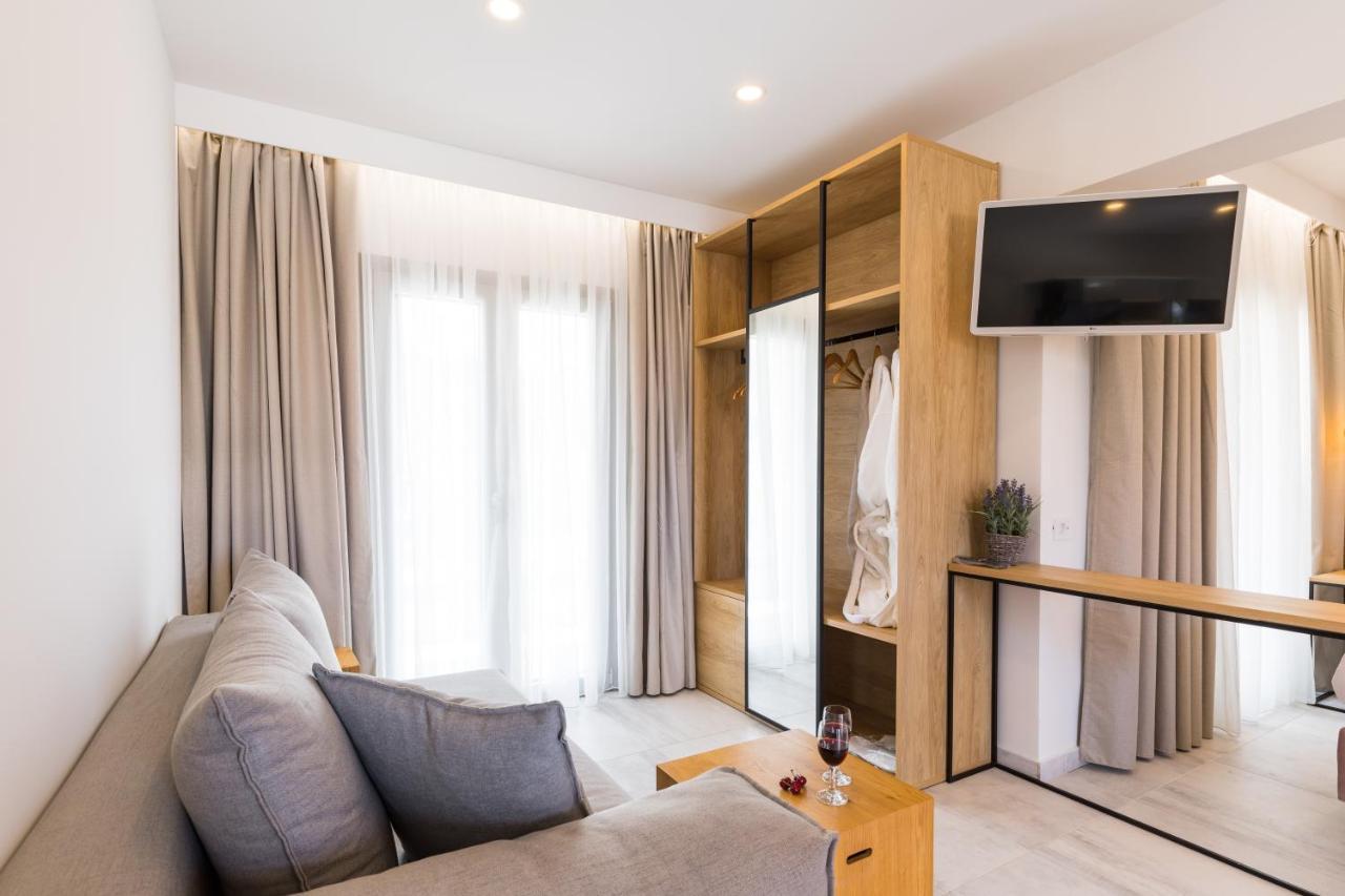 V Luxury Suites Kanali  Ngoại thất bức ảnh