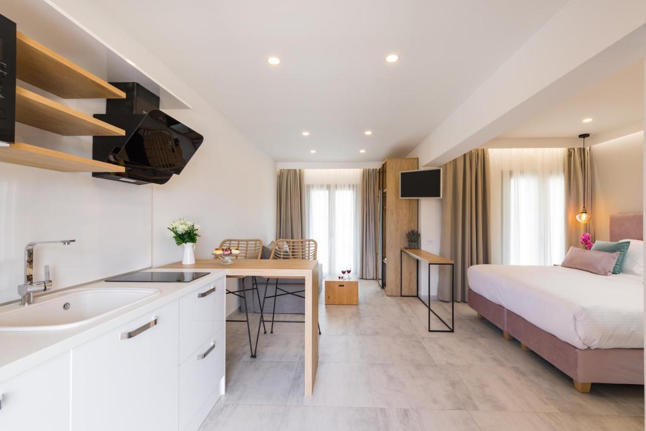 V Luxury Suites Kanali  Ngoại thất bức ảnh