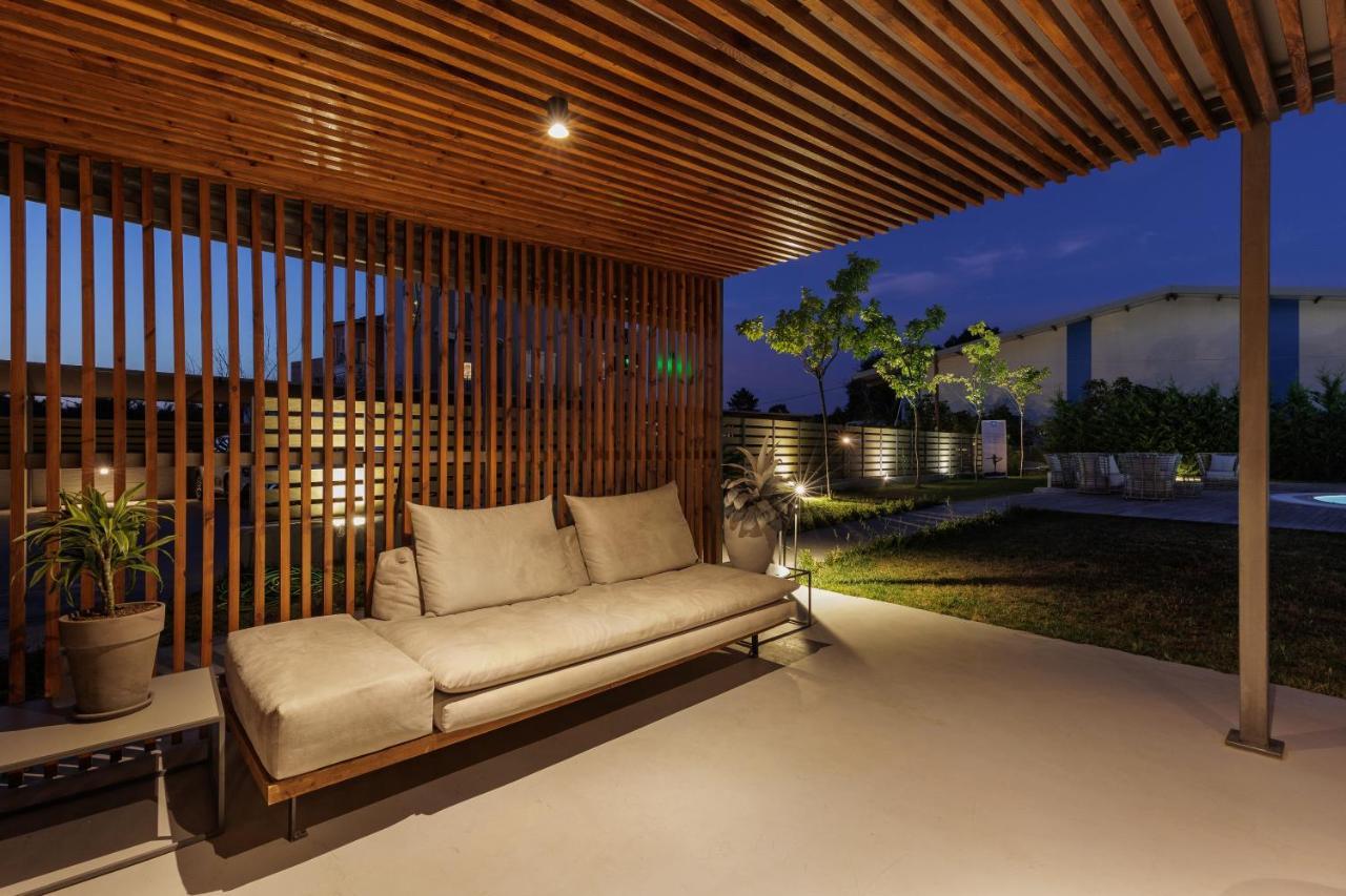 V Luxury Suites Kanali  Ngoại thất bức ảnh