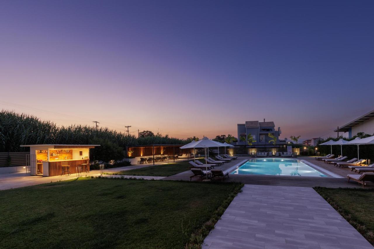 V Luxury Suites Kanali  Ngoại thất bức ảnh